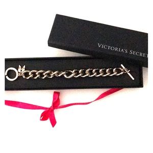 NWT Victoria’s Secret Bracelet